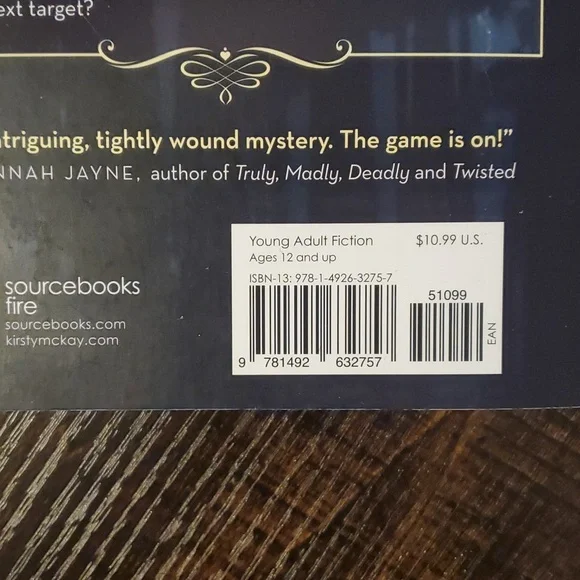 Adult fiction book - Picture 4 of 6